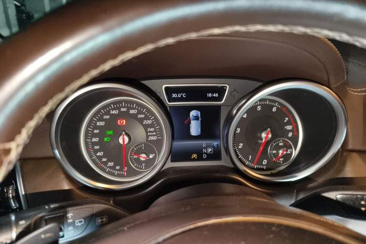 Used Mercedes-Benz GLE 2016 GLE 400 4MATIC Instrument Cluster