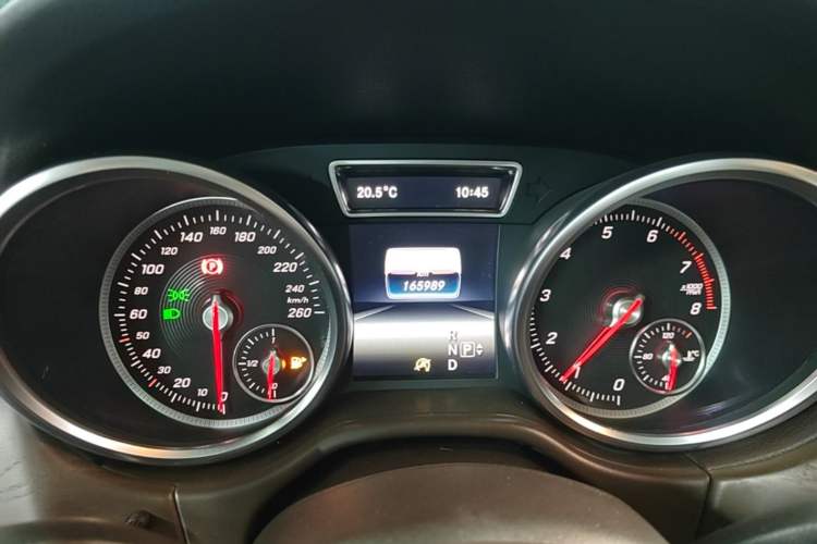 Used Mercedes-Benz GLE 2016 GLE 320 4MATIC Dynamic Edition Instrument Cluster