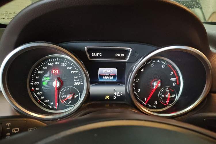 Used Mercedes-Benz GLE 2016 GLE 320 4MATIC Dynamic Edition Instrument Cluster