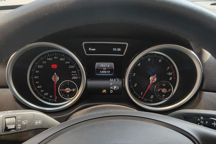 Used Mercedes-Benz GLE 2016 GLE 320 4MATIC Dynamic Edition Instrument Cluster