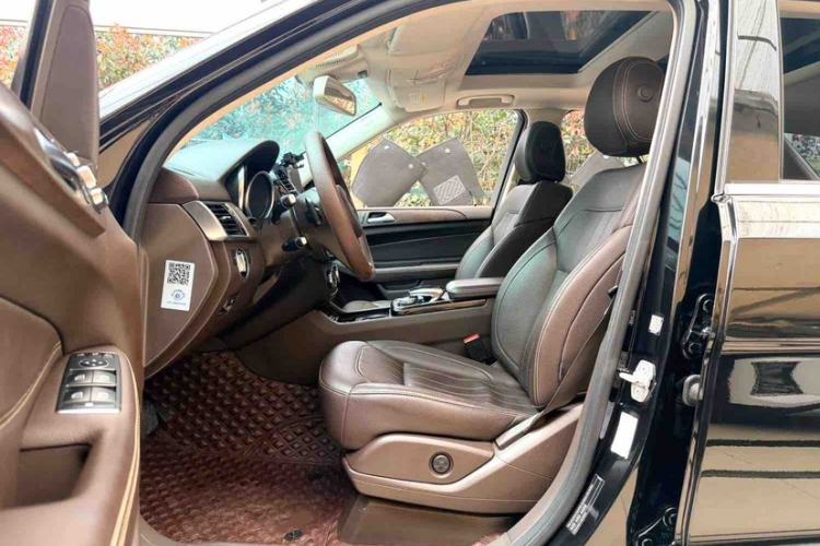 Used Mercedes-Benz GLE 2016 GLE 400 4MATIC Interior 1