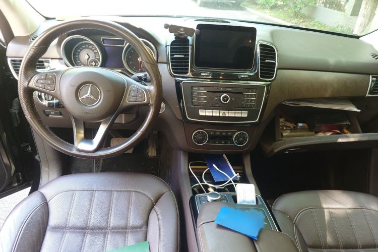 Used Mercedes-Benz GLE 2016 GLE 320 4MATIC Dynamic Edition Interior 2