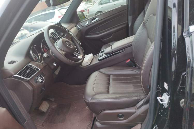 Used Mercedes-Benz GLE 2016 GLE 320 4MATIC Dynamic Edition Left Front Seat