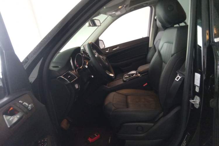 Used Mercedes-Benz GLE 2016 GLE 400 4MATIC Left Front Seat