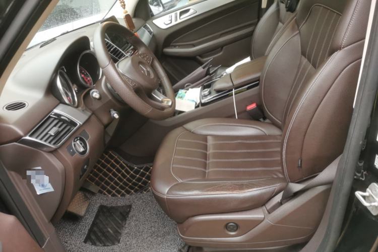 Used Mercedes-Benz GLE 2016 GLE 300 d 4MATIC Left Front Seat