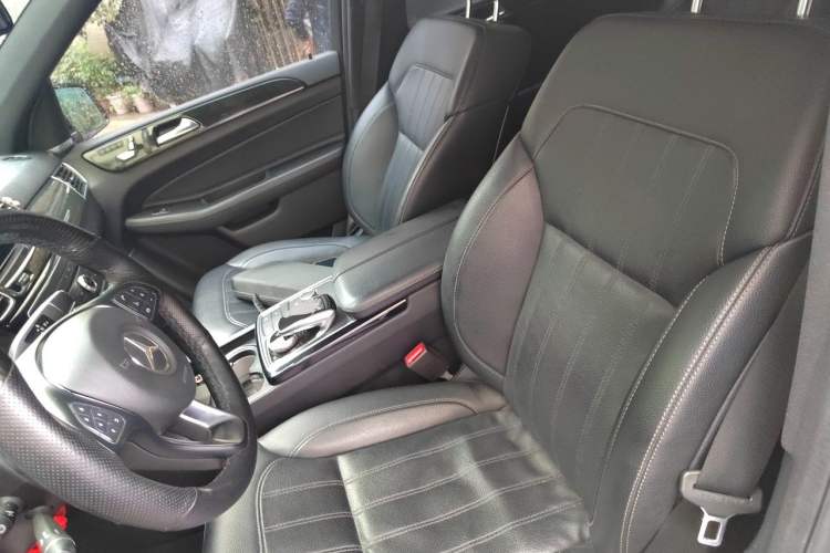 Used Mercedes-Benz GLE  Left Front Seat