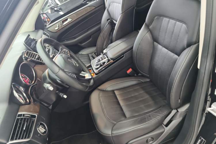 Used Mercedes-Benz GLE 2016 GLE 400 4MATIC Left Front Seat