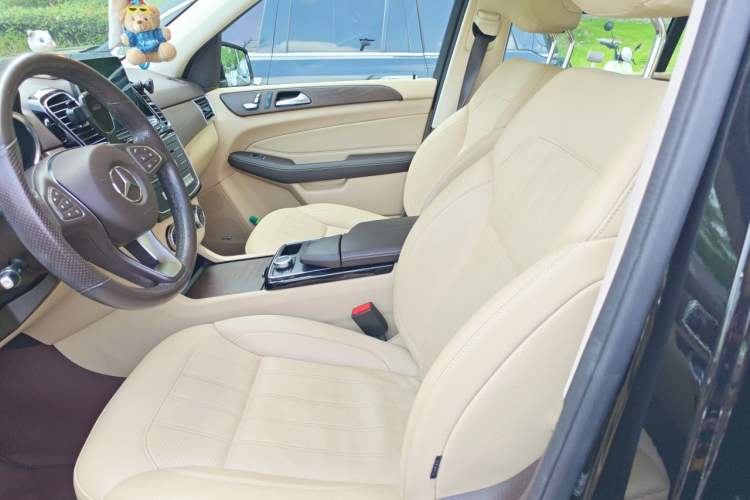 Used Mercedes-Benz GLE 2016 GLE 320 4MATIC Dynamic Edition Left Front Seat