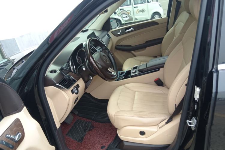 Used Mercedes-Benz GLE 2016 GLE 320 4MATIC Dynamic Edition Left Front Seat