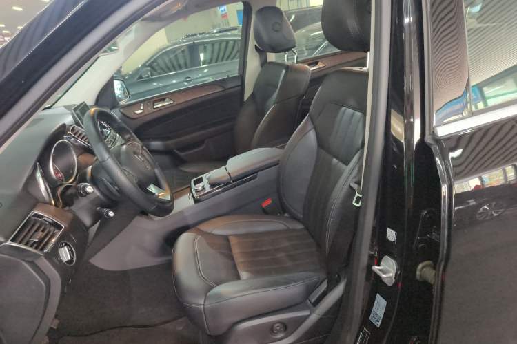 Used Mercedes-Benz GLE 2016 GLE 320 4MATIC Dynamic Edition Left Front Seat
