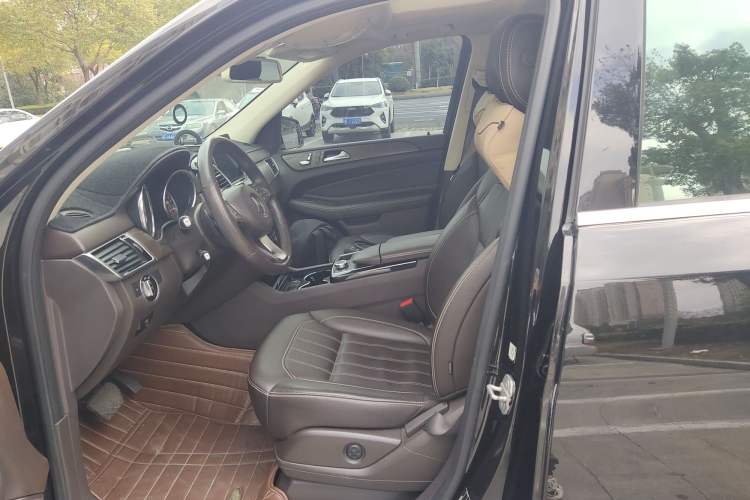 Used Mercedes-Benz GLE 2016 GLE 320 4MATIC Dynamic Edition Left Front Seat