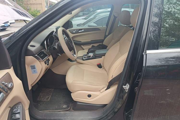 Used Mercedes-Benz GLE 2016 GLE 400 4MATIC Left Front Seat