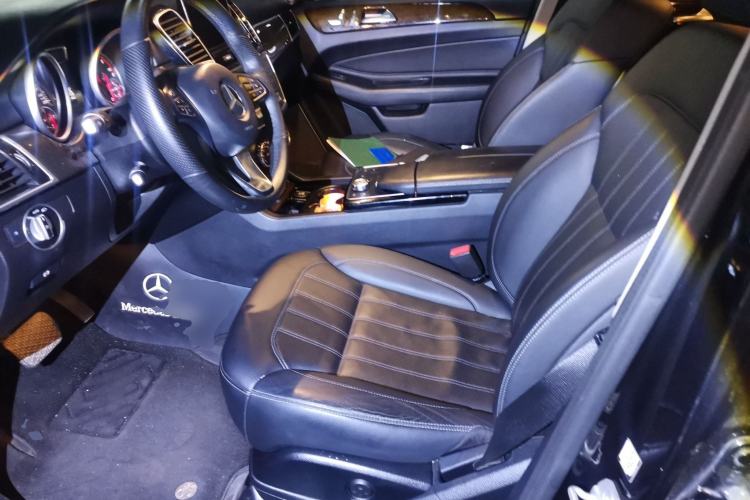 Used Mercedes-Benz GLE 2016 GLE 350 d 4MATIC Left Front Seat