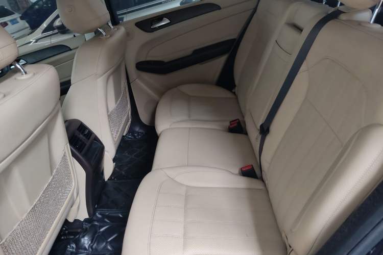 Used Mercedes-Benz GLE 2016 GLE 320 4MATIC Dynamic Edition Left Rear Seat