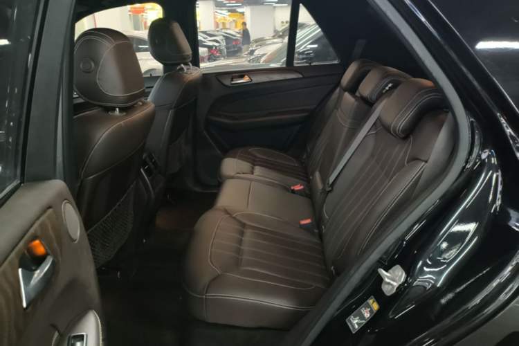 Used Mercedes-Benz GLE 2016 GLE 320 4MATIC Dynamic Edition Left Rear Seat