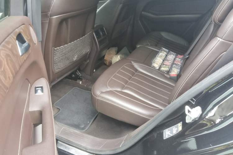 Used Mercedes-Benz GLE 2016 GLE 320 4MATIC Luxury Model Left Rear Seat