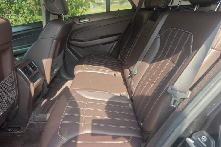 Used Mercedes-Benz GLE 2016 GLE 320 4MATIC Luxury Model Left Rear Seat