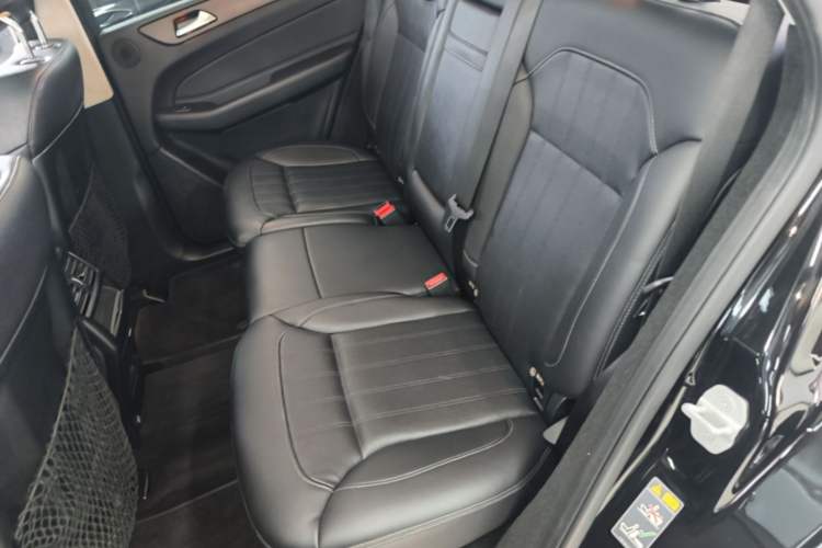 Used Mercedes-Benz GLE 2016 GLE 400 4MATIC Left Rear Seat