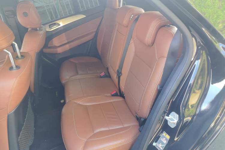 Used Mercedes-Benz GLE 2016 GLE 450 AMG 4MATIC Left Rear Seat