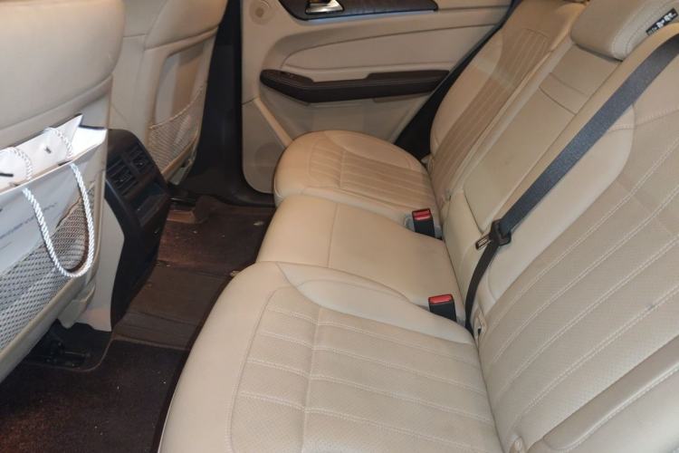 Used Mercedes-Benz GLE 2016 GLE 400 4MATIC Left Rear Seat