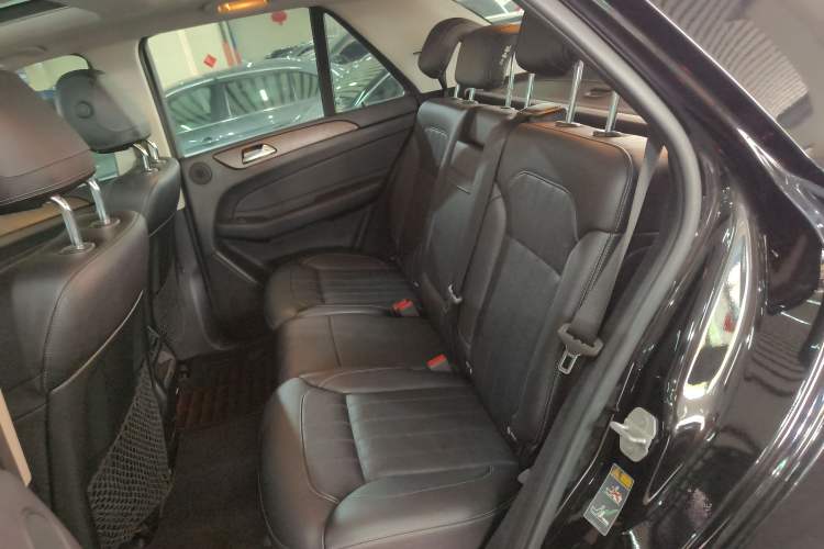 Used Mercedes-Benz GLE 2016 GLE 320 4MATIC Dynamic Edition Left Rear Seat