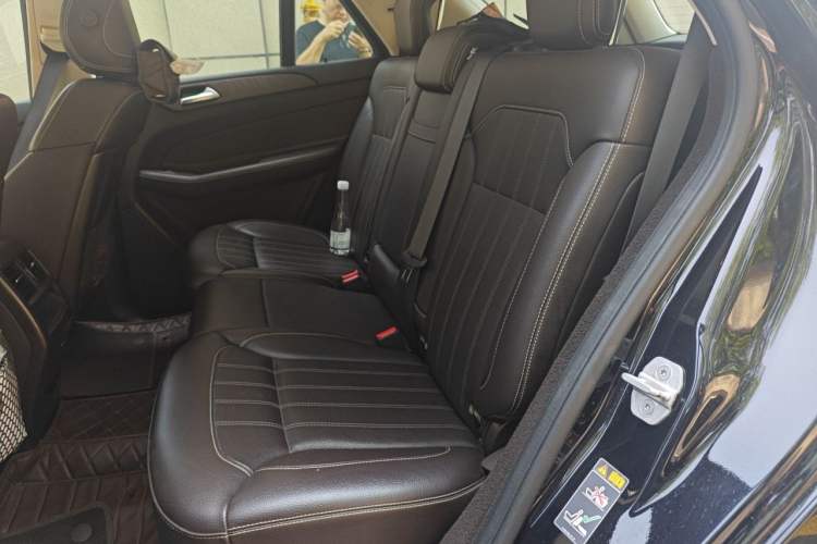 Used Mercedes-Benz GLE 2016 GLE 320 4MATIC Dynamic Edition Left Rear Seat