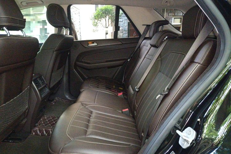 Used Mercedes-Benz GLE  Left Rear Seat