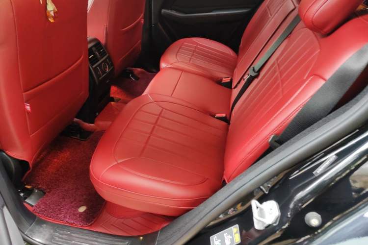 Used Mercedes-Benz GLE  Left Rear Seat