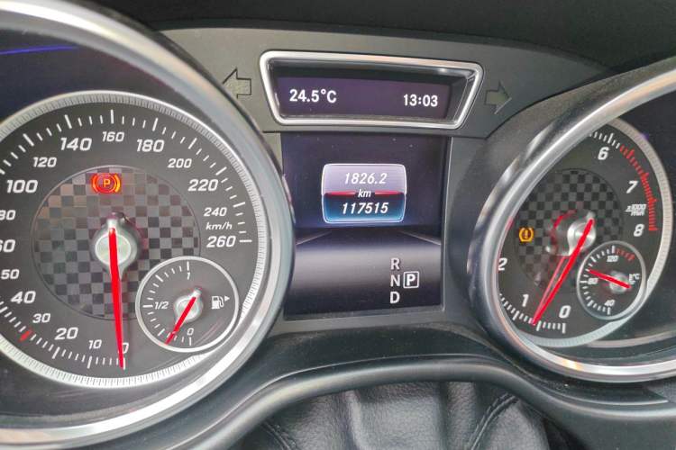 Used Mercedes-Benz GLE 2016 GLE 450 AMG 4MATIC Odometer Close Up
