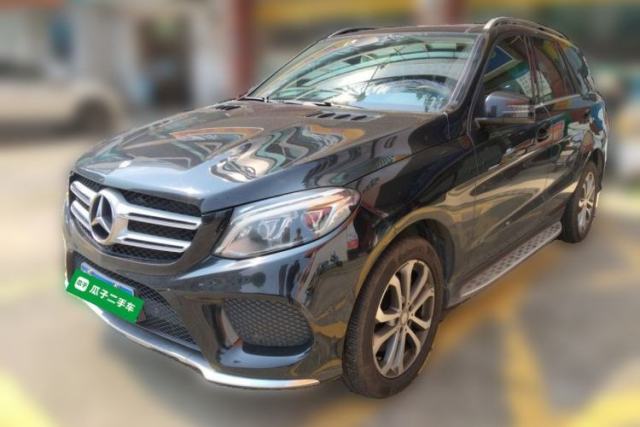 Ojetý Mercedes-Benz GLE 2016 GLE 320 4MATIC Luxury Model