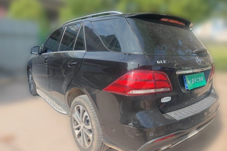 Used Mercedes-Benz GLE 2016 GLE 320 4MATIC Luxury Model Rear Left 45 Deg