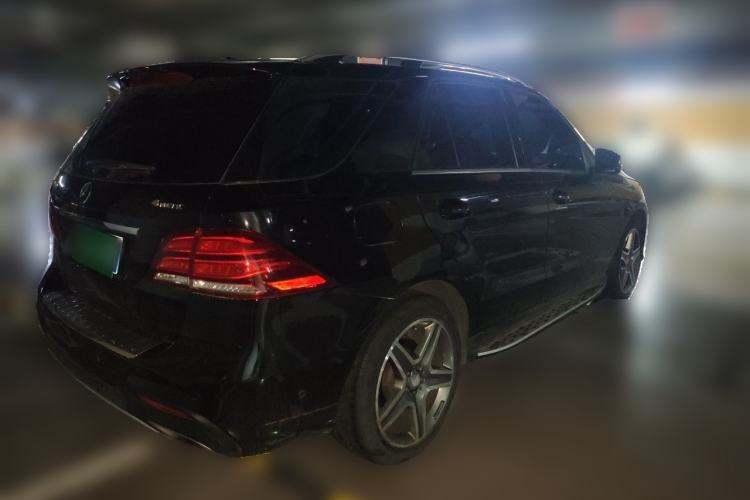 Used Mercedes-Benz GLE 2016 GLE 400 4MATIC Rear Right 45 Deg