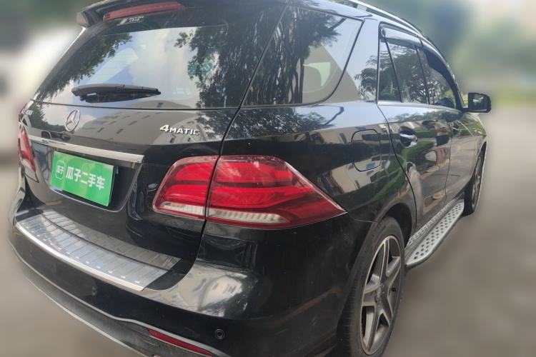 Used Mercedes-Benz GLE 2016 GLE 400 4MATIC Rear Right 45 Deg