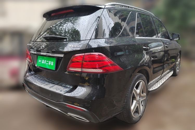 Used Mercedes-Benz GLE  Rear Right 45 Deg