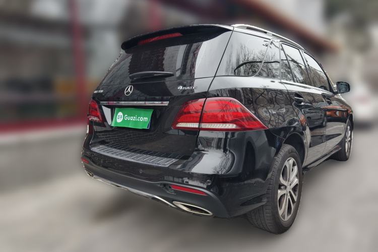 Used Mercedes-Benz GLE 2016 GLE 320 4MATIC Dynamic Edition Rear Right 45 Deg