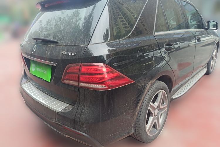 Used Mercedes-Benz GLE 2016 GLE 400 4MATIC Rear Right 45 Deg