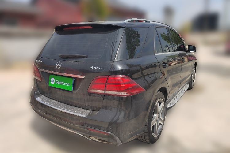 Used Mercedes-Benz GLE 2016 GLE 400 4MATIC Rear Right 45 Deg
