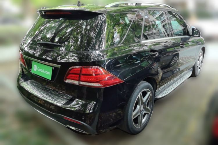 Used Mercedes-Benz GLE 2016 GLE 400 4MATIC Rear Right 45 Deg