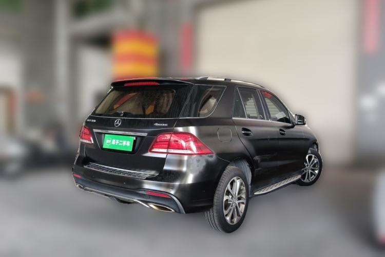 Used Mercedes-Benz GLE 2016 GLE 320 4MATIC Dynamic Edition Rear Right 45 Deg