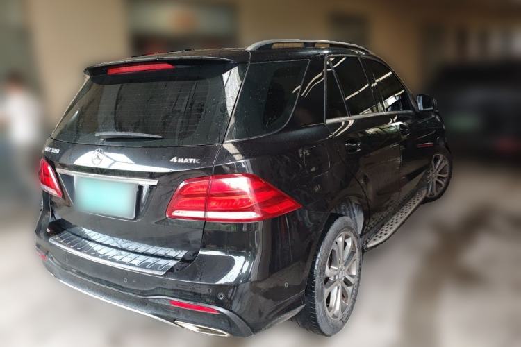 Used Mercedes-Benz GLE 2016 GLE 320 4MATIC Dynamic Edition Rear Right 45 Deg