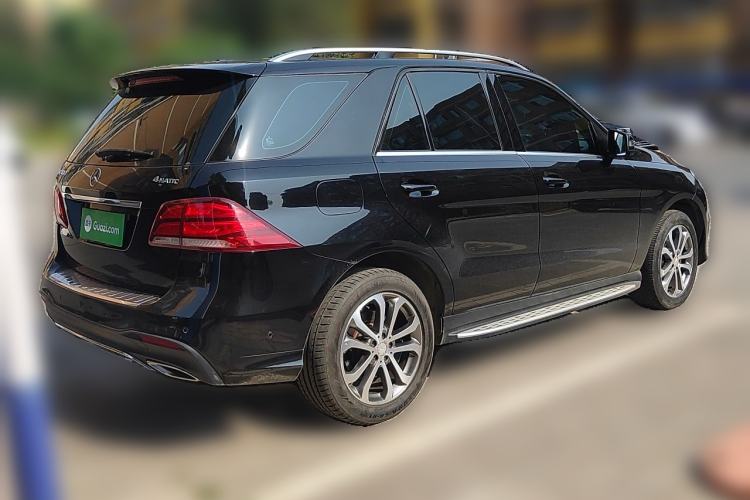 Used Mercedes-Benz GLE 2016 GLE 320 4MATIC Dynamic Edition Rear Right 45 Deg