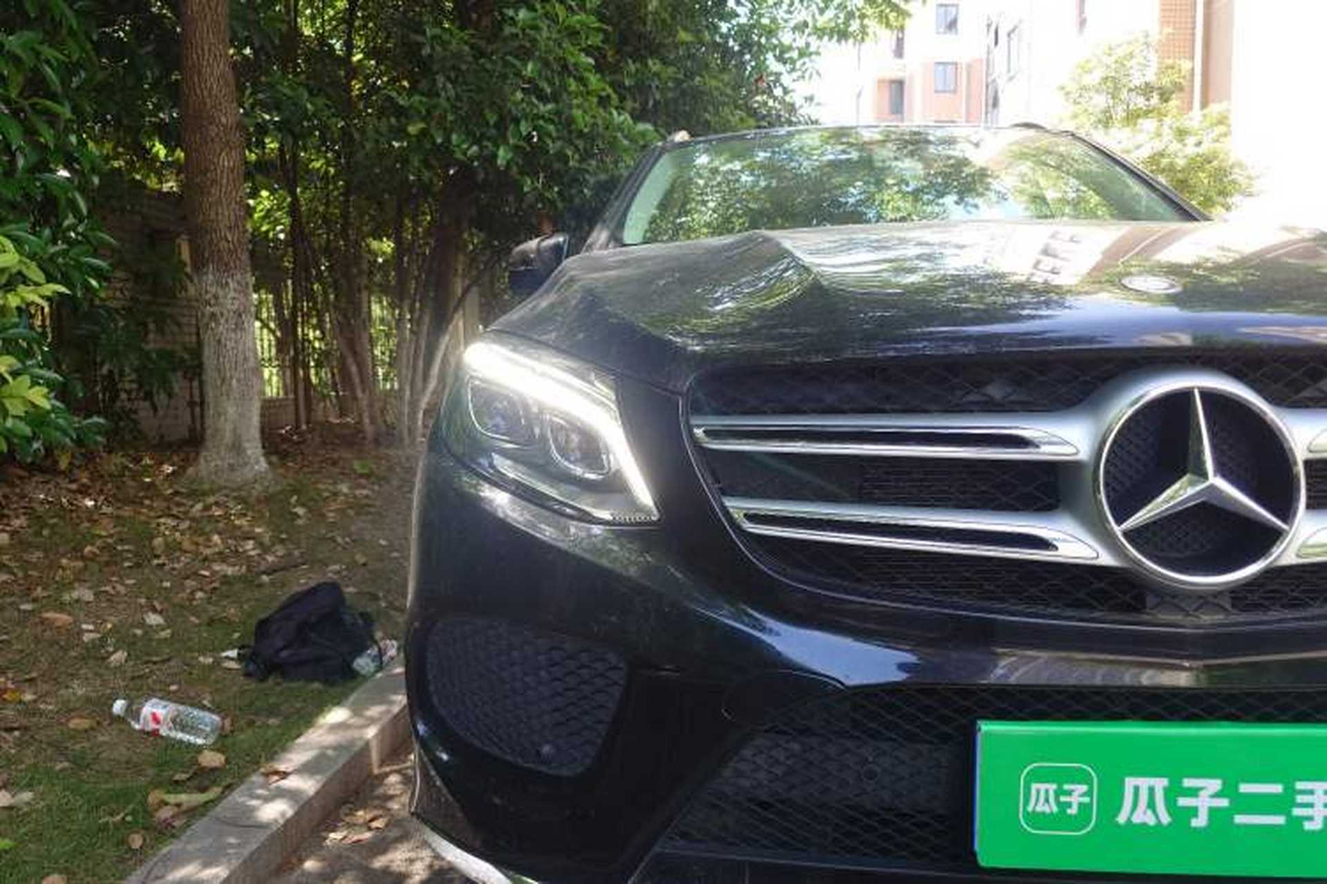 Used Mercedes-Benz GLE 2016 GLE 320 4MATIC Luxury Model Right Front Headlight