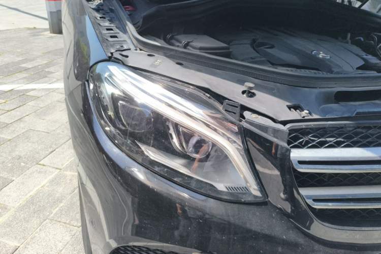 Used Mercedes-Benz GLE 2016 GLE 320 4MATIC Dynamic Edition Right Front Headlight