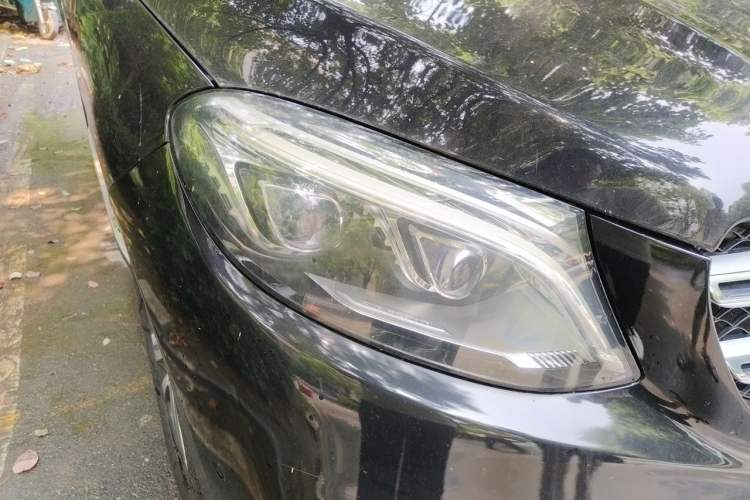 Used Mercedes-Benz GLE 2016 GLE 300 d 4MATIC Right Front Headlight