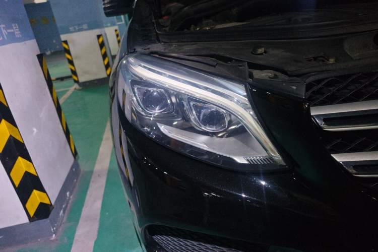 Used Mercedes-Benz GLE 2016 GLE 400 4MATIC Right Front Headlight