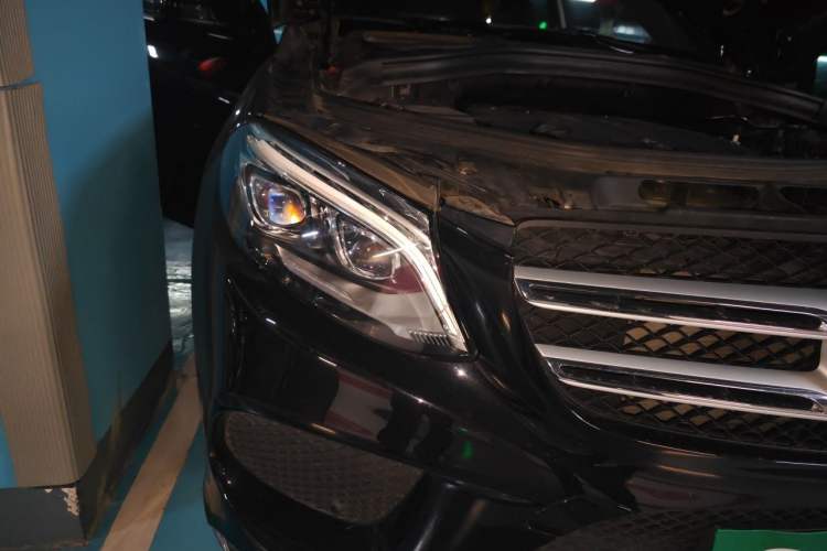 Used Mercedes-Benz GLE 2016 GLE 320 4MATIC Dynamic Edition Right Front Headlight
