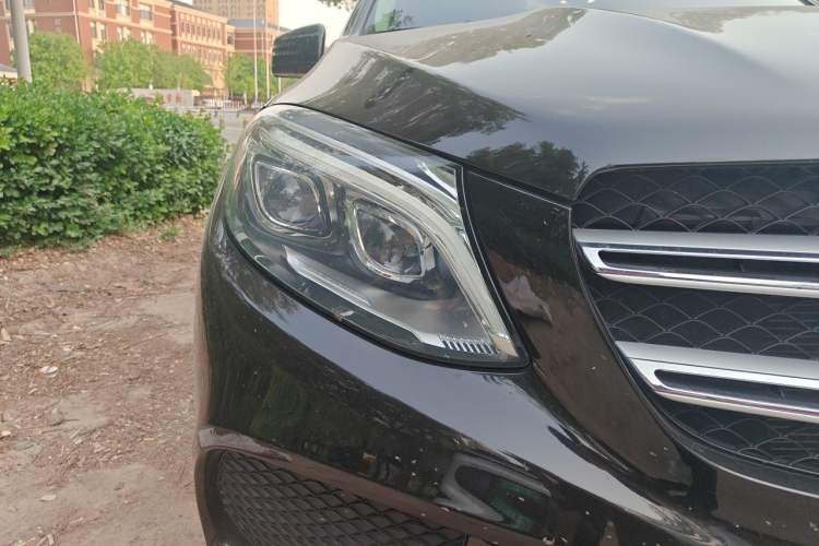 Used Mercedes-Benz GLE 2016 GLE 400 4MATIC Right Front Headlight