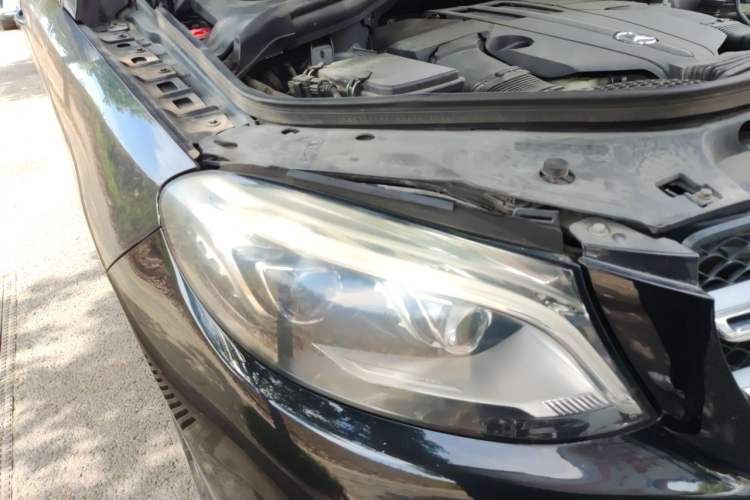 Used Mercedes-Benz GLE 2016 GLE 320 4MATIC Dynamic Edition Right Front Headlight