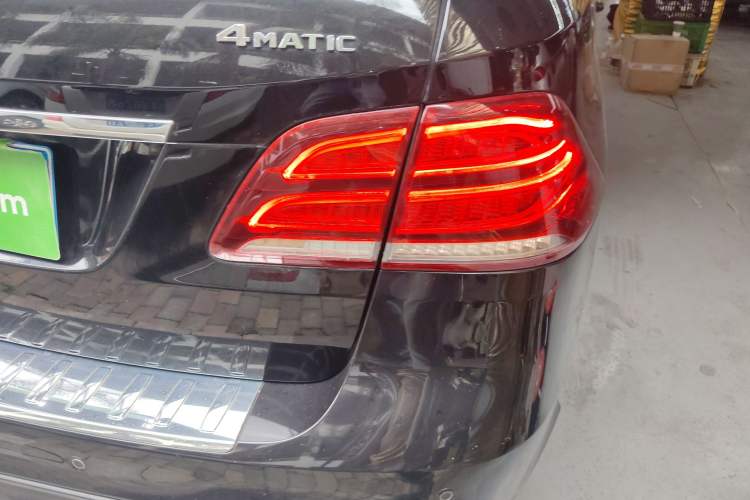 Used Mercedes-Benz GLE 2016 GLE 320 4MATIC Dynamic Edition Right Rear Taillight