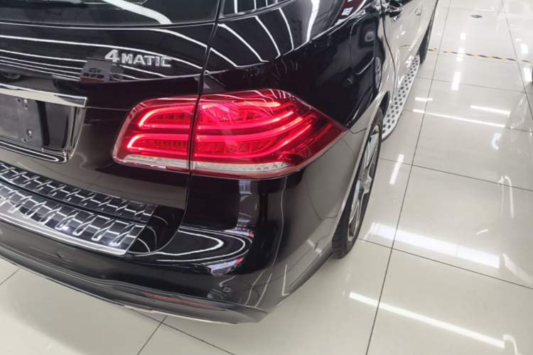 Used Mercedes-Benz GLE 2016 GLE 400 4MATIC Right Rear Taillight